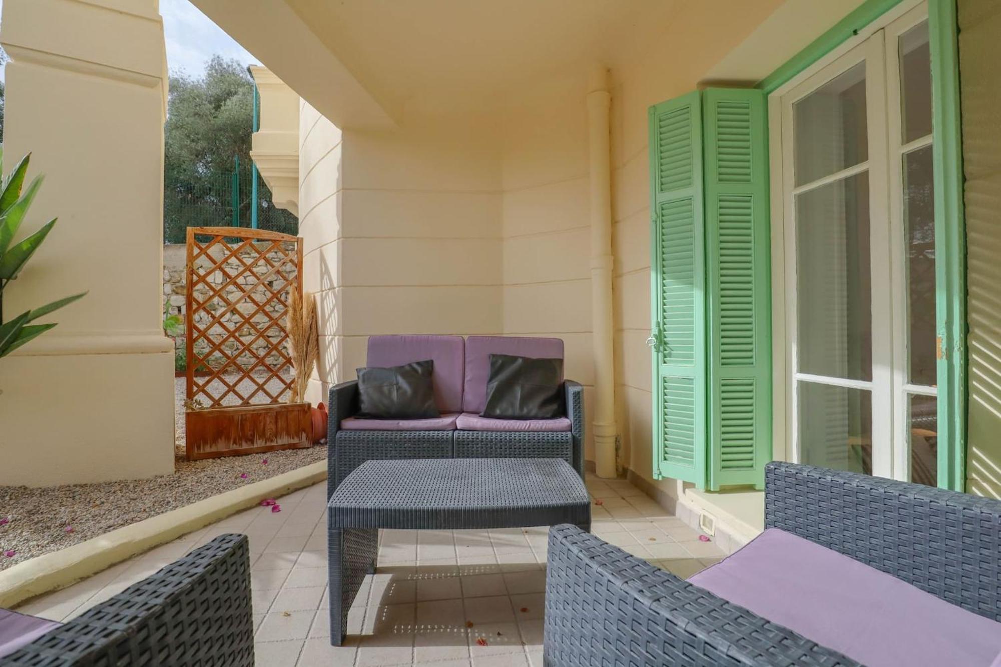 "Le Garavan Palace" Idyllique, Proche Gare Et Plage Menton Exterior foto